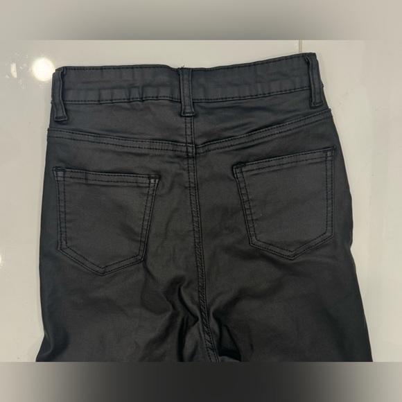 PrettyLittleThing HighWaist Faux Leather Jeggings. Size 0/xs - Picture 2 of 5